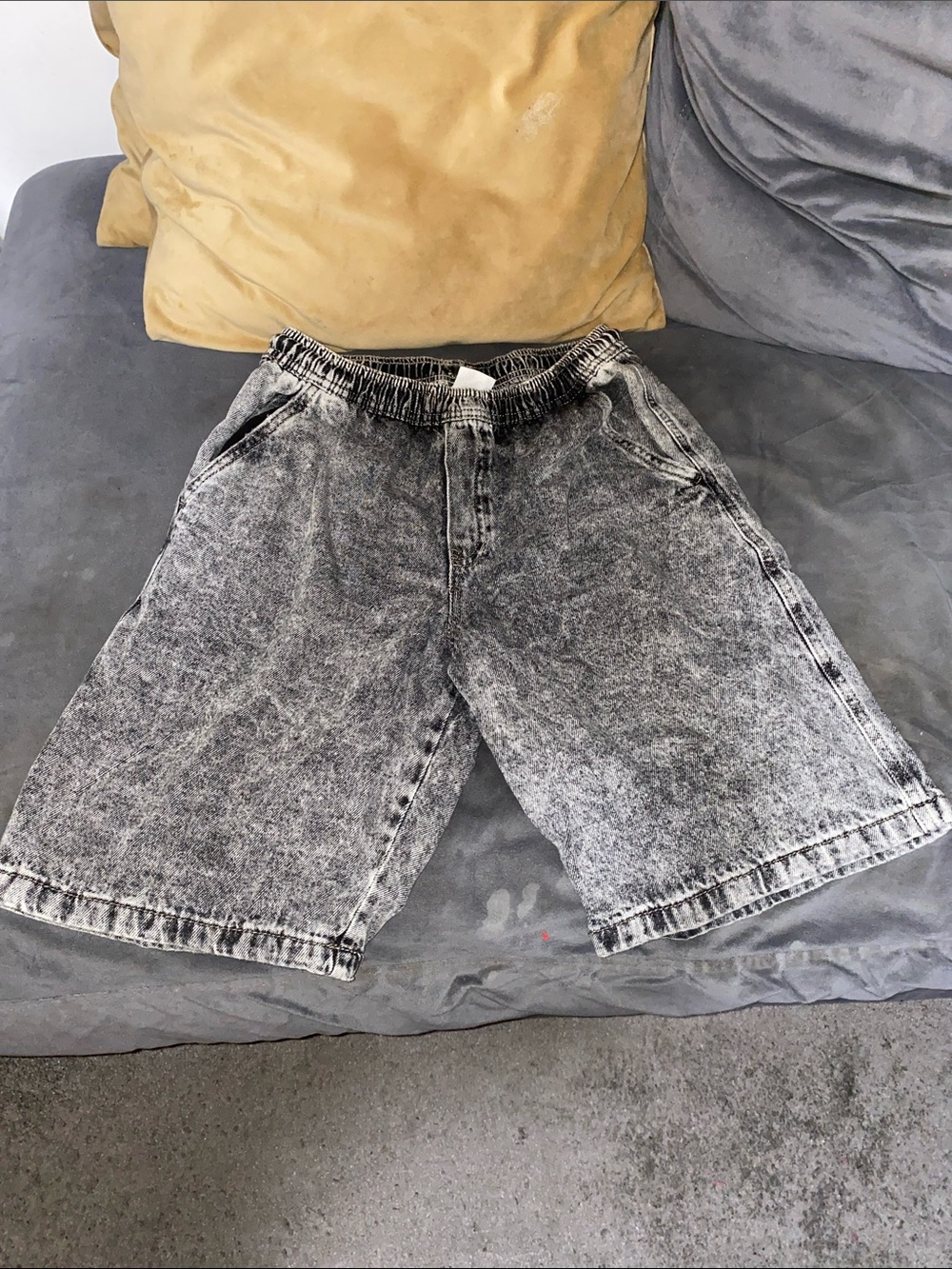 Zara Men's Acid Wash Black Denim Shorts